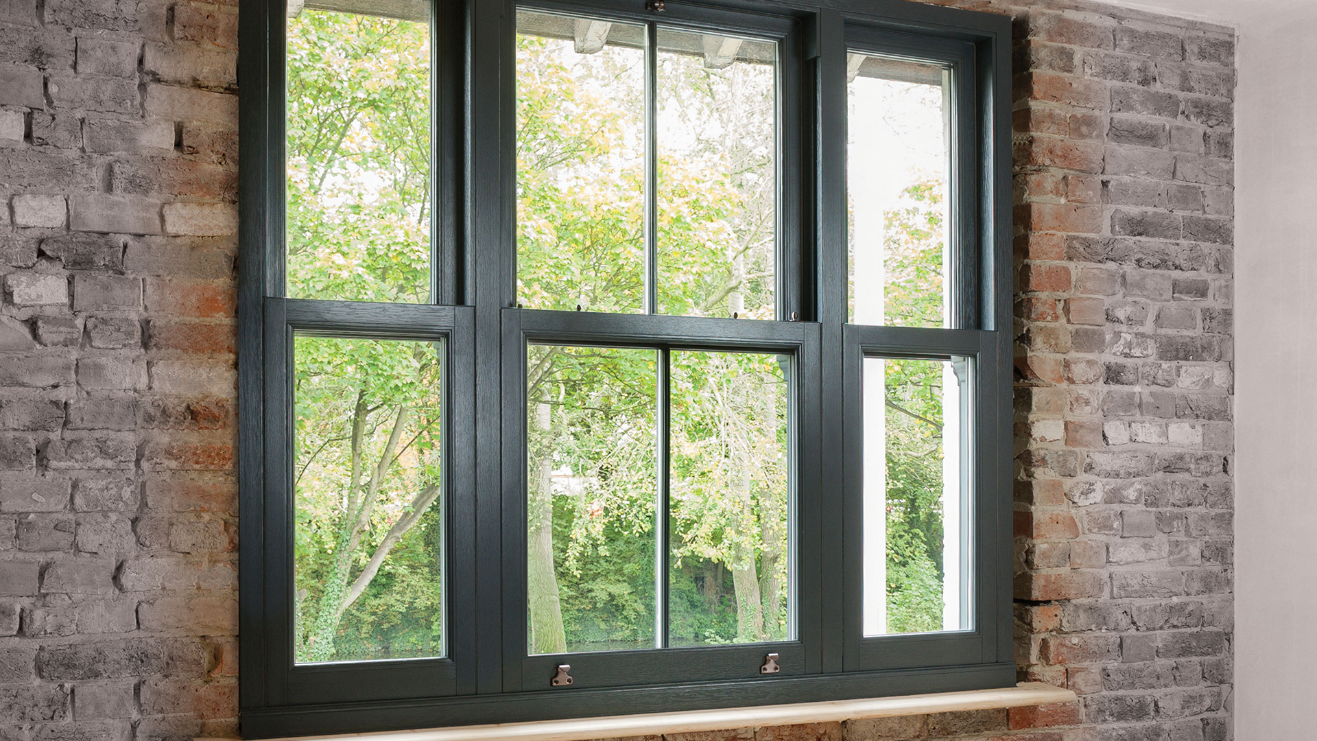 'Cheshire Bespoke Glazing - Made To Measure Windows & Doors - Book your appointment on 07925 735 922